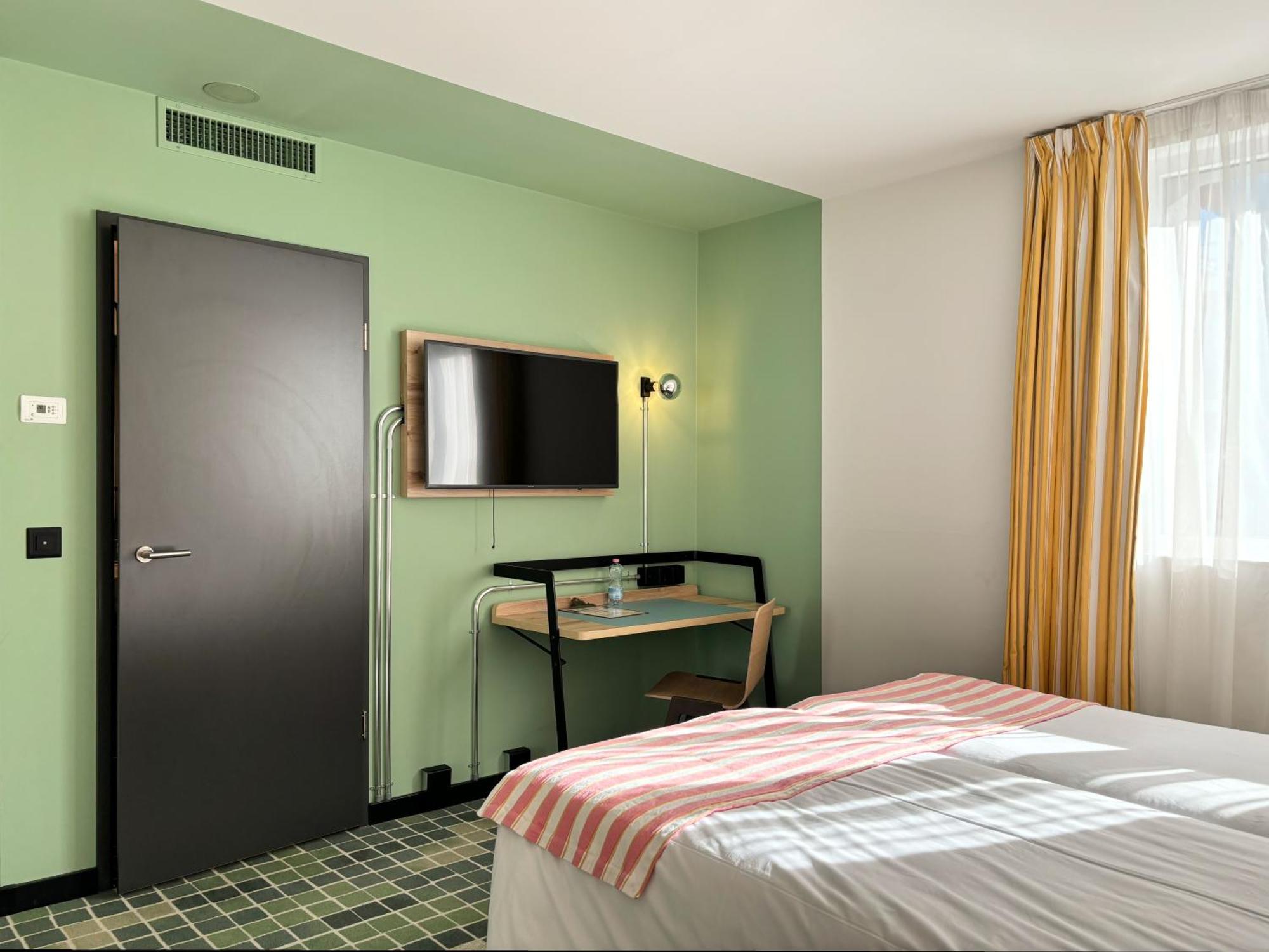 Nonanteneuf Appart Hotel Sierre - Contactless Check-In מראה חיצוני תמונה