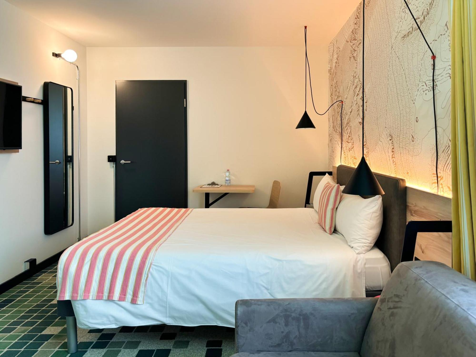 Nonanteneuf Appart Hotel Sierre - Contactless Check-In מראה חיצוני תמונה