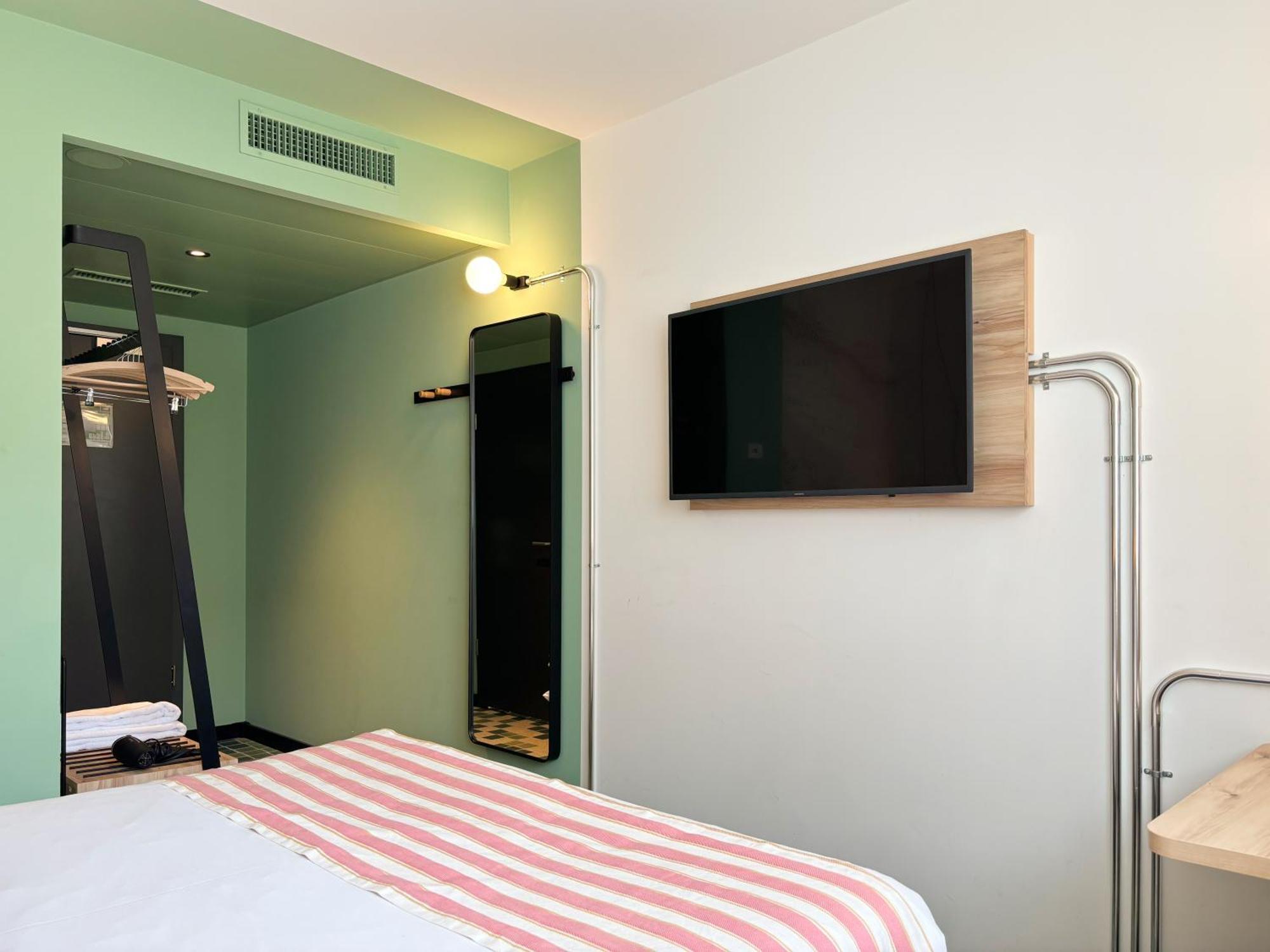 Nonanteneuf Appart Hotel Sierre - Contactless Check-In מראה חיצוני תמונה
