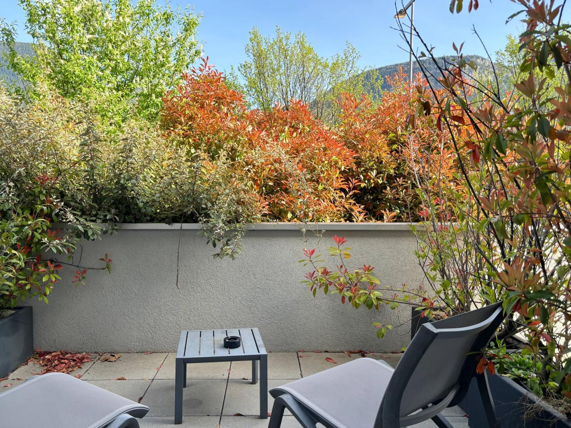 Nonanteneuf Appart Hotel Sierre - Contactless Check-In מראה חיצוני תמונה