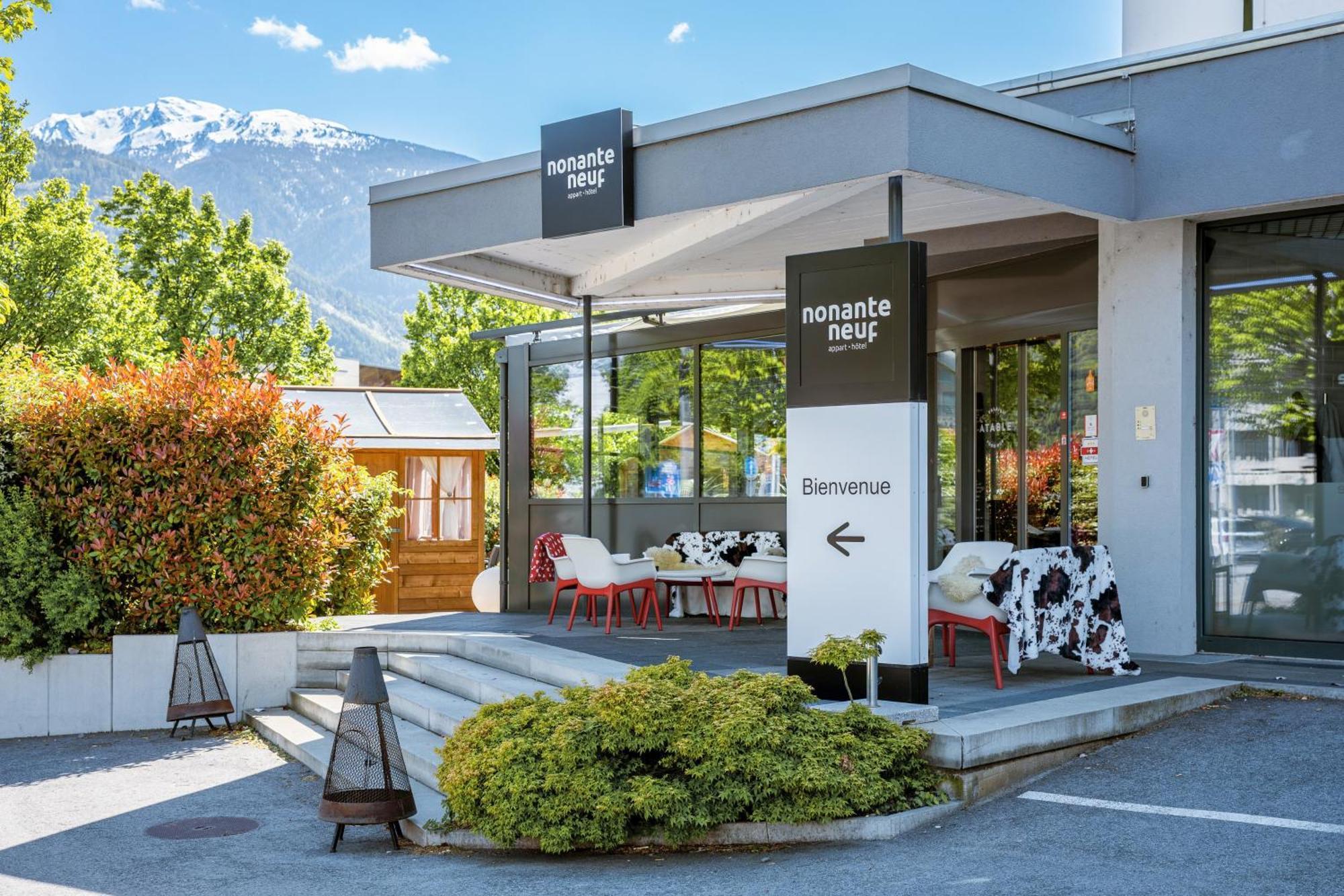 Nonanteneuf Appart Hotel Sierre - Contactless Check-In מראה חיצוני תמונה